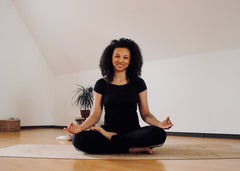 Schlafen nach Ayurveda Teil 2 - 5 Yoga Übungen zum Einschlafen